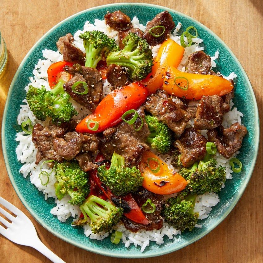 BlueApron's Spicy Beef & Broccoli with Sweet Peppers & Rice