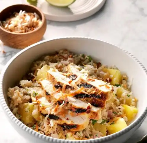 Tropical-Chicken-Cauliflower-Rice-Bowls