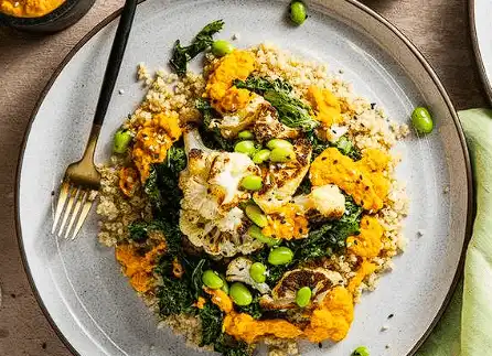 Sesame-Roasted-Cauliflower-with-Quinoa-Kale-Carrot-Ginger-Dressing