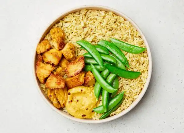 Curry-Lemongrass-Tofu-Bowl-with-Pea-Snaps