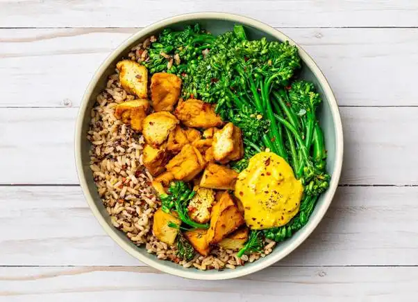 Coconut-Curry-Tofu-Rice-Bowl