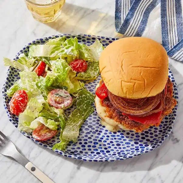 Pork-Chorizo-Burgers-with-Fig-Mayo-Roasted-Peppers