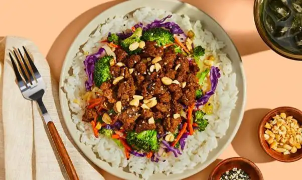 Sriracha-Tamari-Beef-Bowls