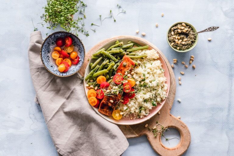 HelloFresh vs Home Chef (2026): Which Meal Kit Is Worth It?