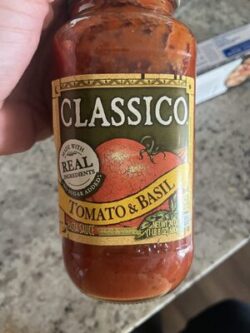 Classico Tomato & Basil Pasta Sauce