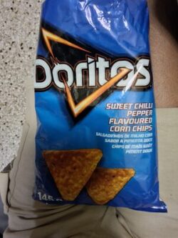 Doritos Sweet chilli pepper flavoured corn chips