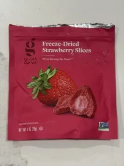 Good & Gather Freeze-Dried Strawberry Slices