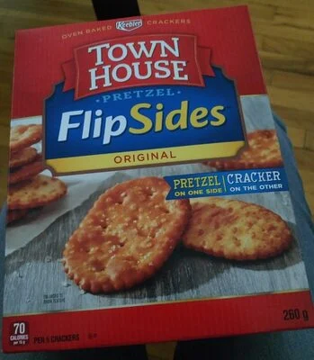 Kellogg's TOWN HOUSE FLIPSIDES One side pretzel, one side cracker