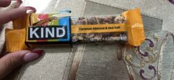 KIND Caramel Almond & Sea Salt with Almonds