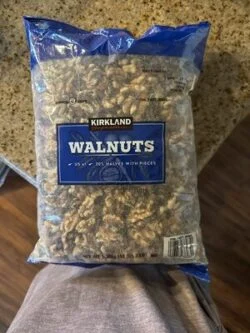 Kirkland Signature Walnuts
