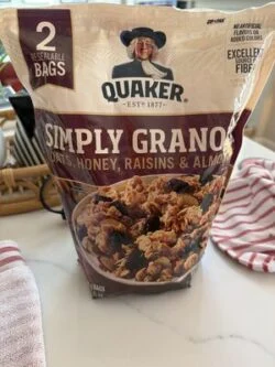 Quaker Simply Granola Oats, Honey, Raisins & Almonds