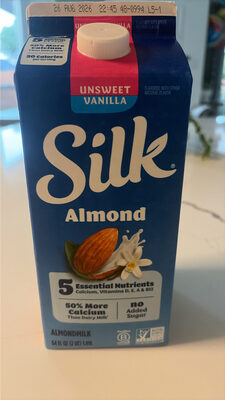 Silk Almondmilk
