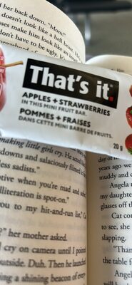 That's it APPlES + STRAWBERRIES IN THIS MINI FRUIT BAR