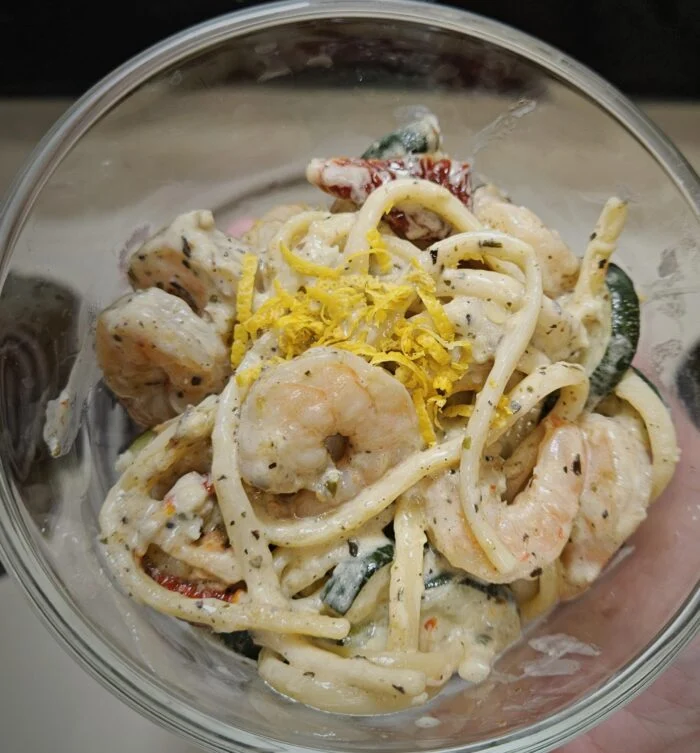 Garlic Shrimp from Green Chef, photographed by u/cera84.