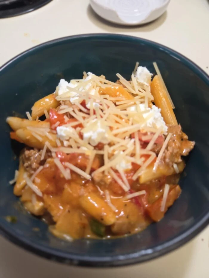 One- Pan Red Roasted Pepper and Sausage Pasta from Home Chef, photographed by u/cera84.