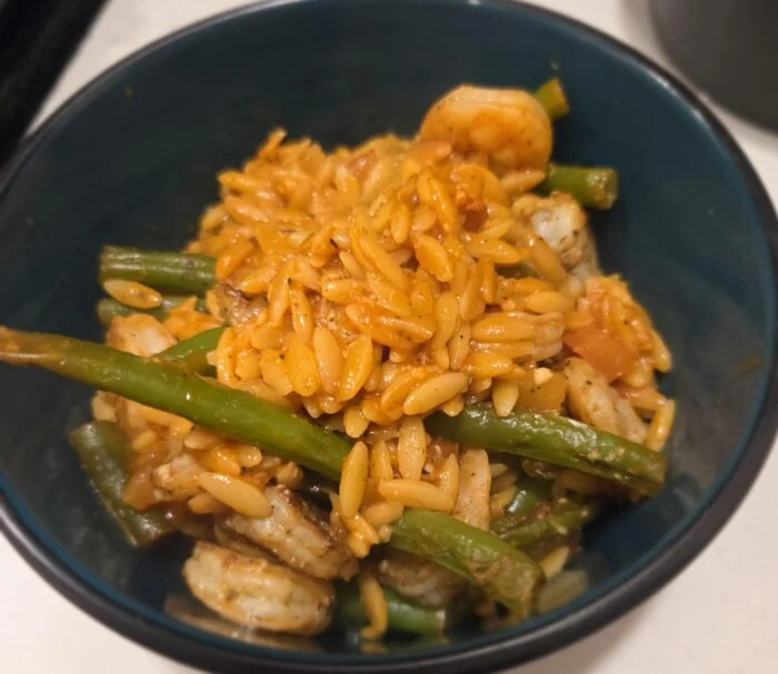 Lemon Herb Shrimp & Tomato Orzo from Green Chef, photographed by u/cera84.