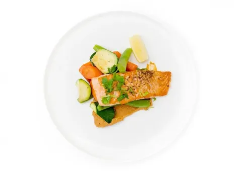 Salmon with Roasted Vegetables