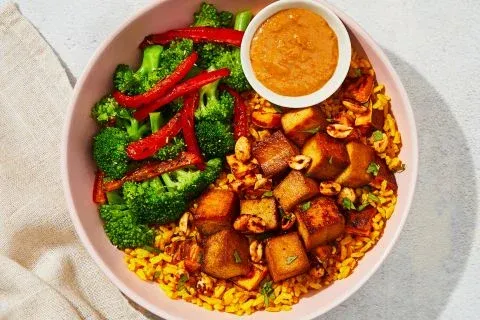 African Peanut Curry & Tofu — Factor Meal Review & Calories