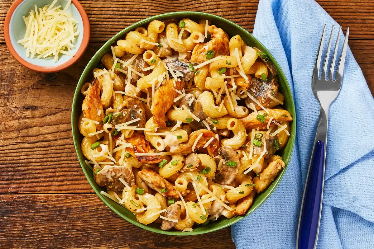 Creamy Tofu & Mushroom Cavatappi