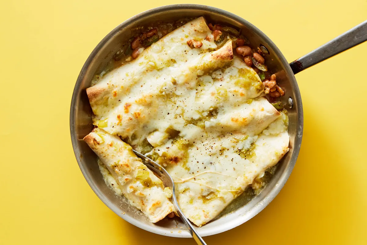 One Skillet Enchiladas with Readymade Chicken