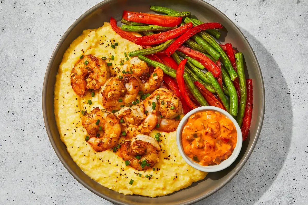 Creole Shrimp & Smoky Cheddar Grits