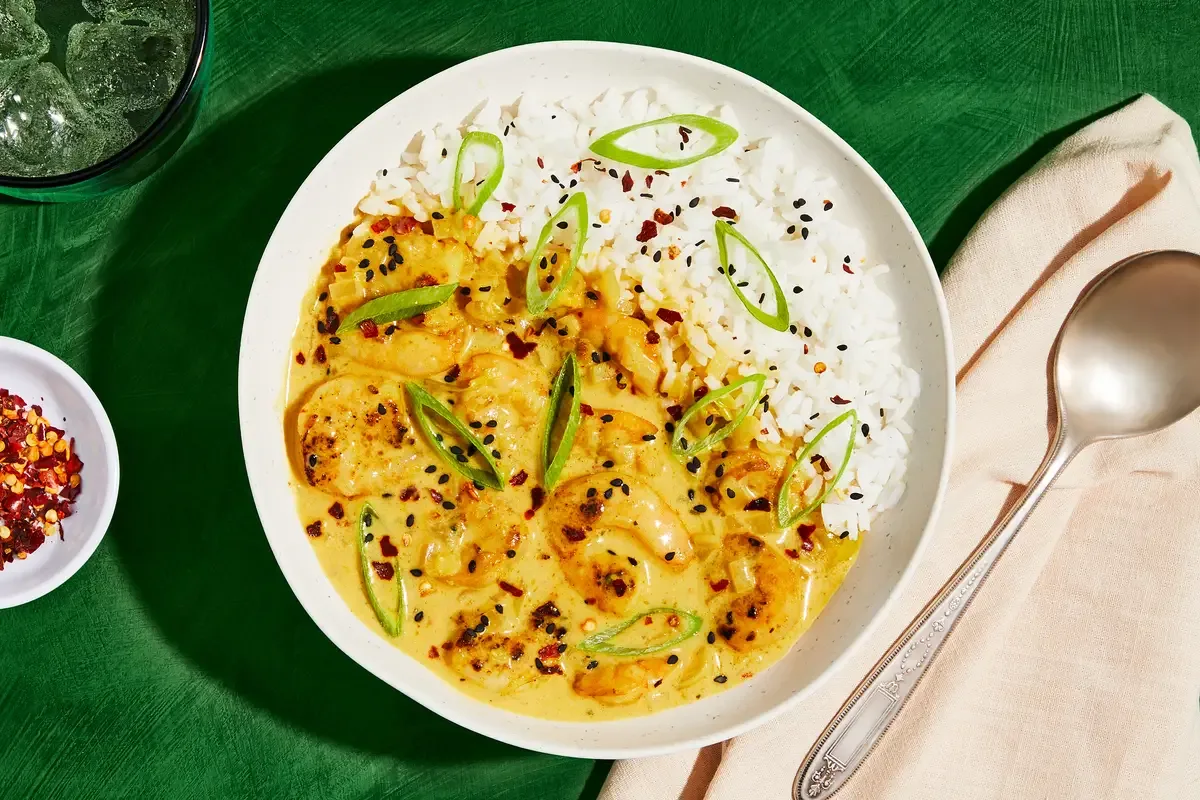Spicy Coconut Curry Shrimp Soup