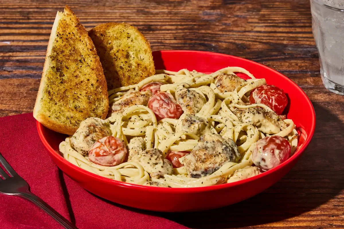 Beef & Creamy Pesto Linguine