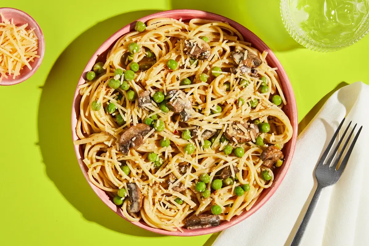 Truffle Herb Linguine with Chicken