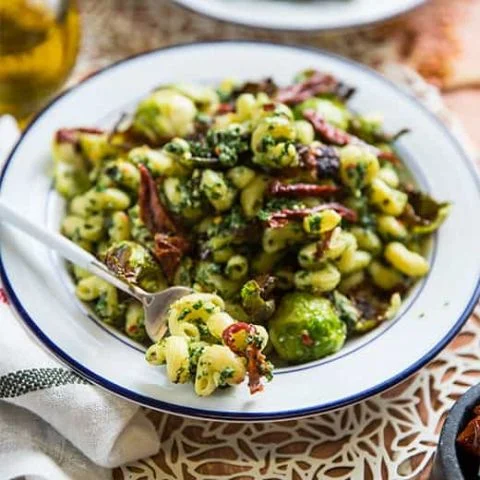 Mediterranean Pesto Cavatappi