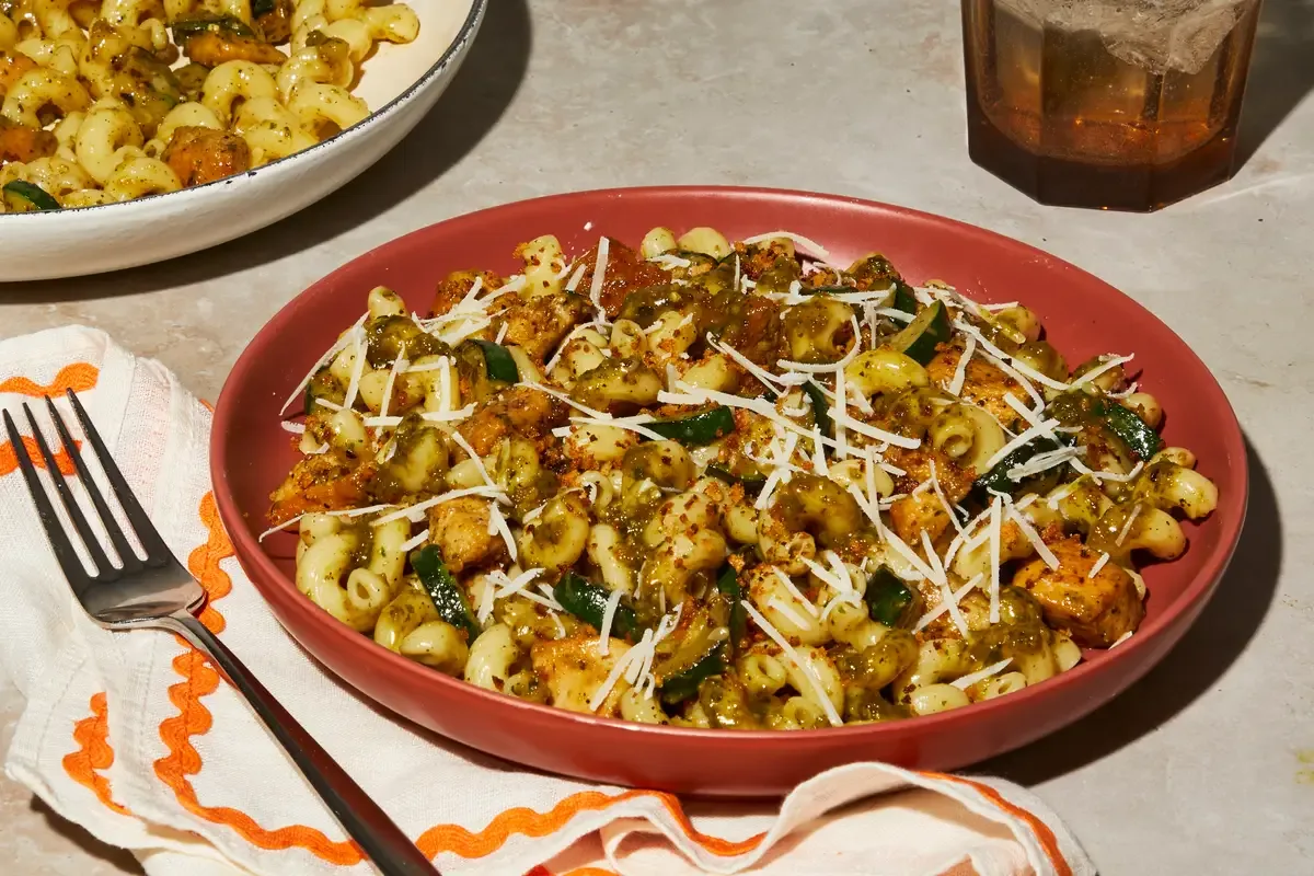 Bacon & Zucchini Pesto Pasta