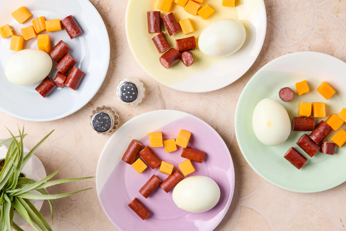 Boiled Egg, Beef Sausage & Mild Cheddar