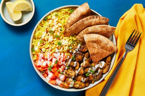 HFUSRC_R15699B_Hero_StreetCartStyleChickenBowls_W05_57_2026_Web-16c56422