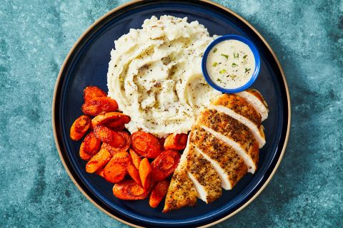 HFUSRC_R15902A_Hero_ChickenAndCreamyScallionThymeSauce_W51_82_2025_Web-815d996a