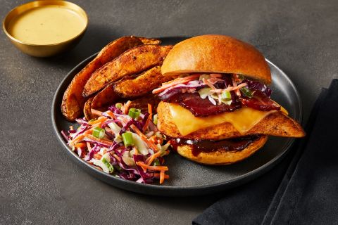cheesy-ancho-bbq-chicken-sandwiches-d7b5964d-e87f88f6