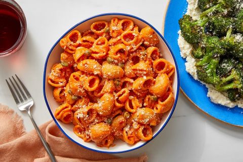 Roasted Red Pepper Pasta