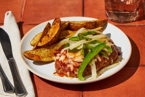EPUSRC_EP1271J_Hero_PepperJackStuffedBeefMeatloaves_W18_82_2026_Web-8a5b745f