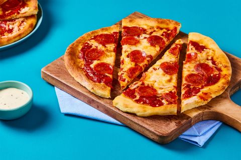 EPUSRC_EP2135A_Hero_PepperoniAndMozzarellaPizzas_W04_110_2026_Web-9f83efd2