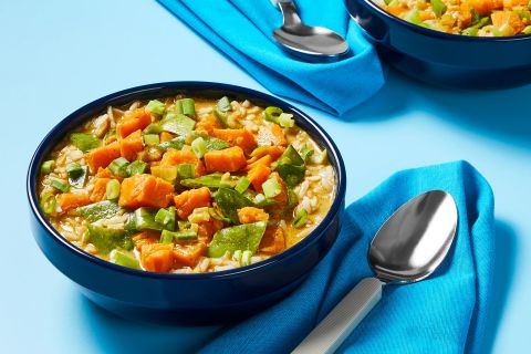EPRC-HERO_EP1705A_SweetPotatoCoconutCurrySoup_W09-S96-2022_Web-3a919c3c