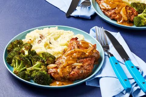 Southern Style Steak & Gravy