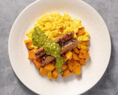 Pesto Breakfast Scramble — Trifecta Review & Calories