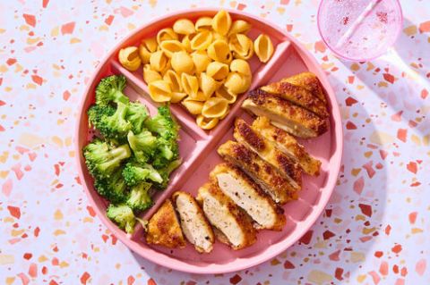 Kid Friendly Crispy Chicken Cutlet With Broccoli Creamy Mac Cheese