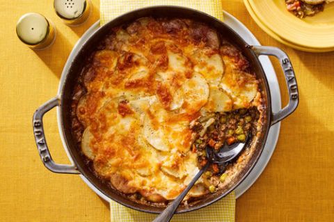 Impossible Cottage Pie Scalloped Potatoes