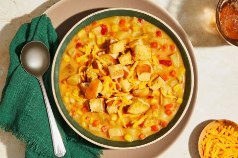 cheesy-corn-potato-chowder-06f3079c