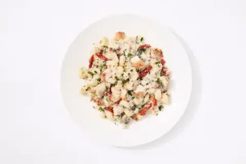 Cavatappi Chicken Fresco