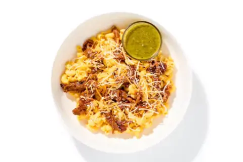 Huancaína Mac & Cheese