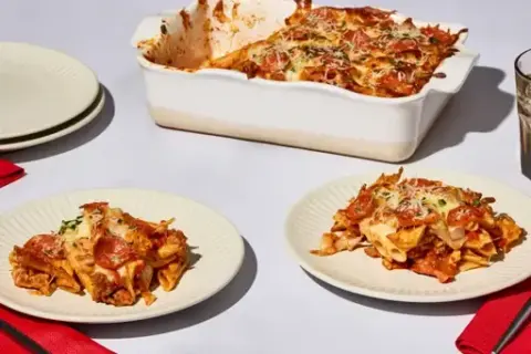 Big Batch Meaty Pizza Pasta Bake