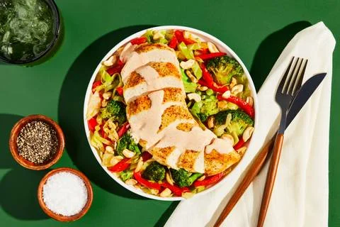 Spicy Chicken & Veggie Stir-Fry
