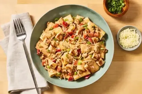 Rigatoni & 2x Chicken in a Creamy Pink Sauce