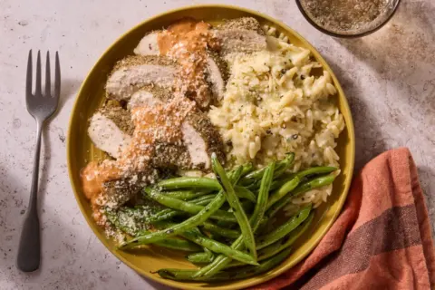 Herb Chicken & Creamy Goat Cheese Pasta