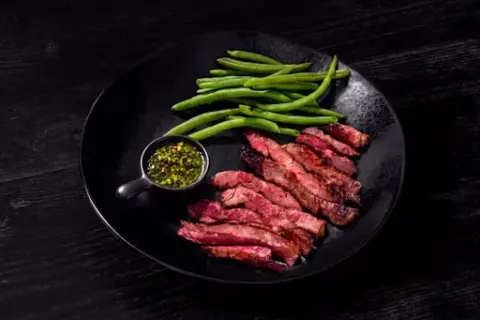Grilled Skirt Steak & Chimichurri